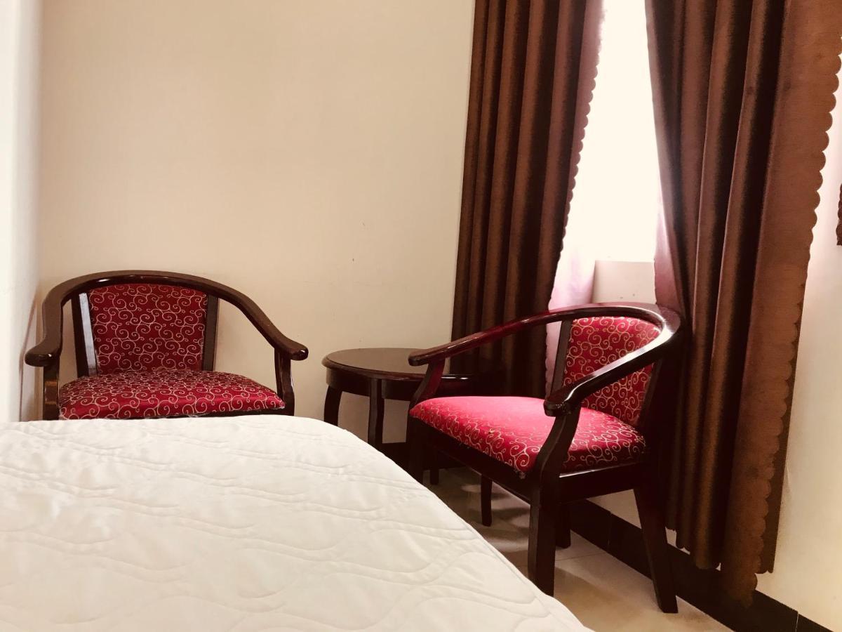 Khach San Thu Thao Hotel Phan Rang Bagian luar foto